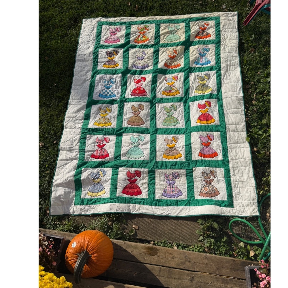 Vintage Handmade Quilt 74x94 Green Sunbonnet Sue Applique Cottagecore Farmhouse